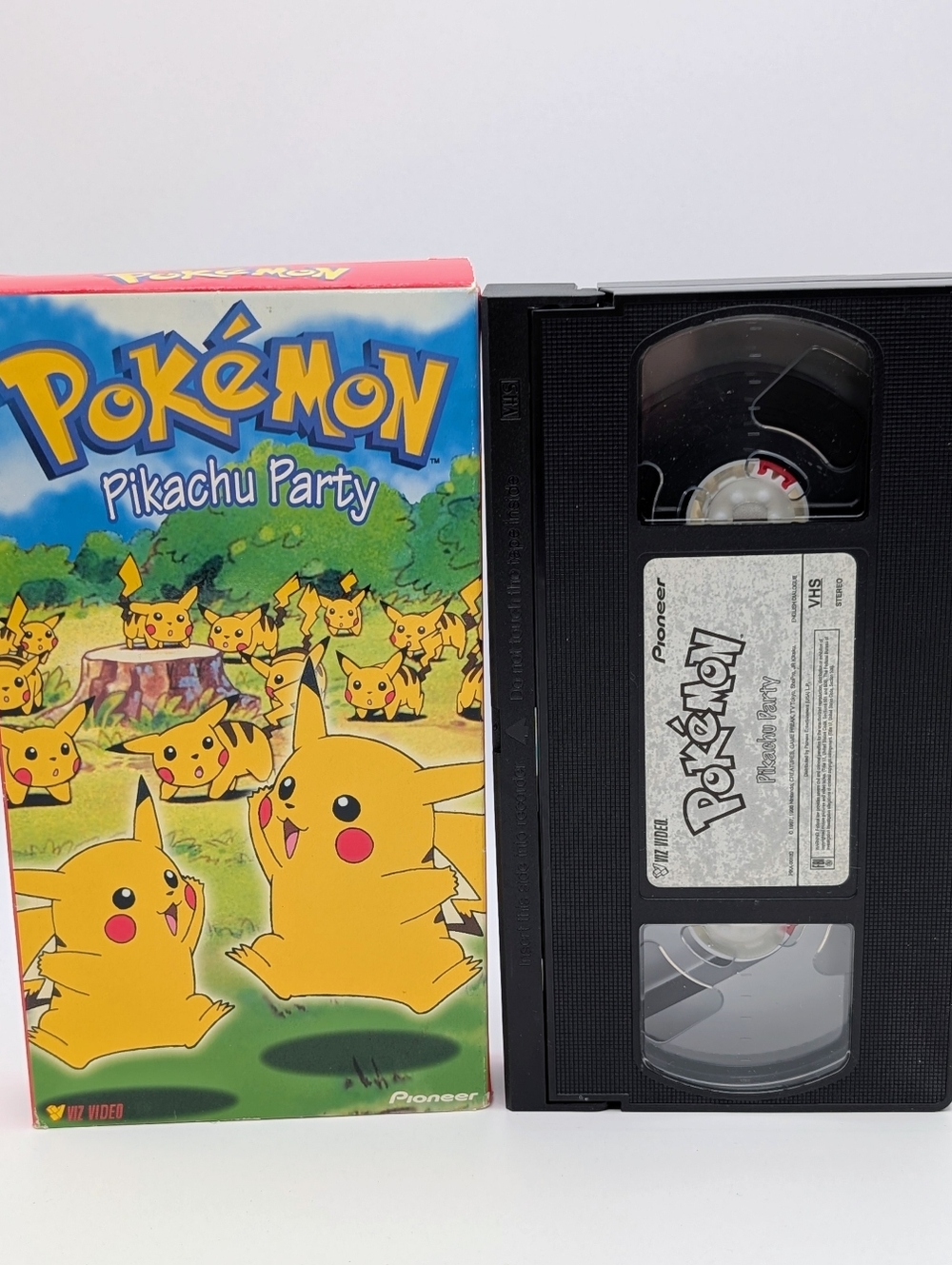 POKÉMON Pikachu Party VHS Tape Home Movie Video 1997 NINTENDO Anime 3 Episodes